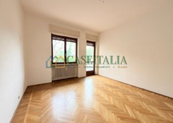 8.jpeg - Four-room apartment Ivrea - photo 7