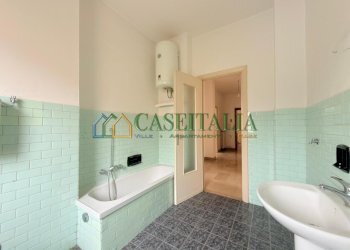 24.jpeg - Four-room apartment Ivrea - photo 16