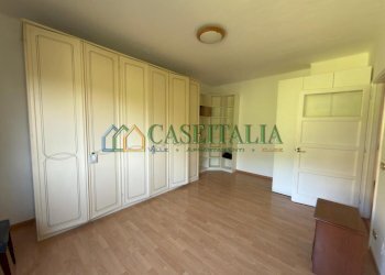 WhatsApp Image 2026-04-29 at 09.28.51 (2).jpeg - Three-room apartment Ivrea - photo 4