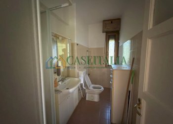 WhatsApp Image 2026-04-29 at 09.28.52 (2).jpeg - Three-room apartment Ivrea - photo 12