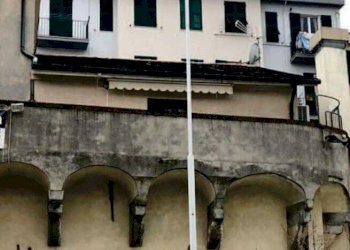 2.jpg - Quadrilocale all'asta Via alla Calata Marinetta 14, Genova (zona Porto antico) - foto 1
