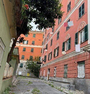 1.jpg - Quadrilocale all'asta Via del Lagaccio 31, Genova (zona Lagaccio) - foto 1