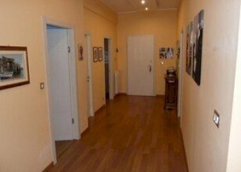 4.jpg - Appartamento all'asta Via Domenico Carli 90, Serra Riccò - foto 2
