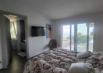 5f31fdbd-f791-413e-a852-8c34ee53d91d.jpeg - Villa Via San Leonardo 51, Diano Marina - foto 17
