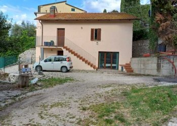 01.jpg - Three-room apartment Via San Girolamo 178, Perugia - photo 1