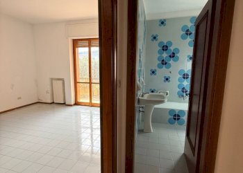 WhatsApp Image 2026-04-22 at 14.54.51 (1).jpeg - Three-room apartment Via Vincenzo Ciardo 1, Lecce - photo 17