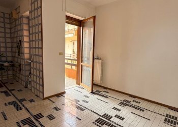 WhatsApp Image 2026-04-22 at 14.54.55 (2).jpeg - Three-room apartment Via Vincenzo Ciardo 1, Lecce - photo 18