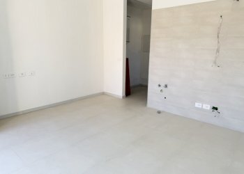 IMG_4277.JPG - Appartamento Sarzana - foto 2