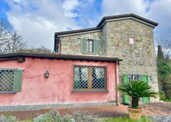 7bb07368-c10d-4e48-92a0-5aa546855a10.jpg - Villa Sarzana - foto 9