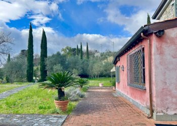 311dfda8-a5da-4ab1-a938-3417aaf79278.jpg - Villa Sarzana - foto 11
