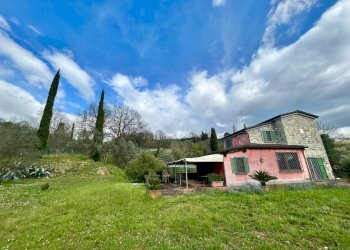 e4a74d5a-5b2e-4abd-bd92-6b470df197a2.jpg - Villa Sarzana - foto 19