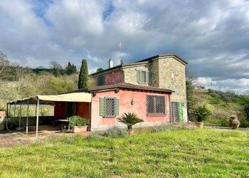 dbc85c67-20d9-45c0-b96b-5aaf48245b68.jpg - Villa Sarzana - foto 20