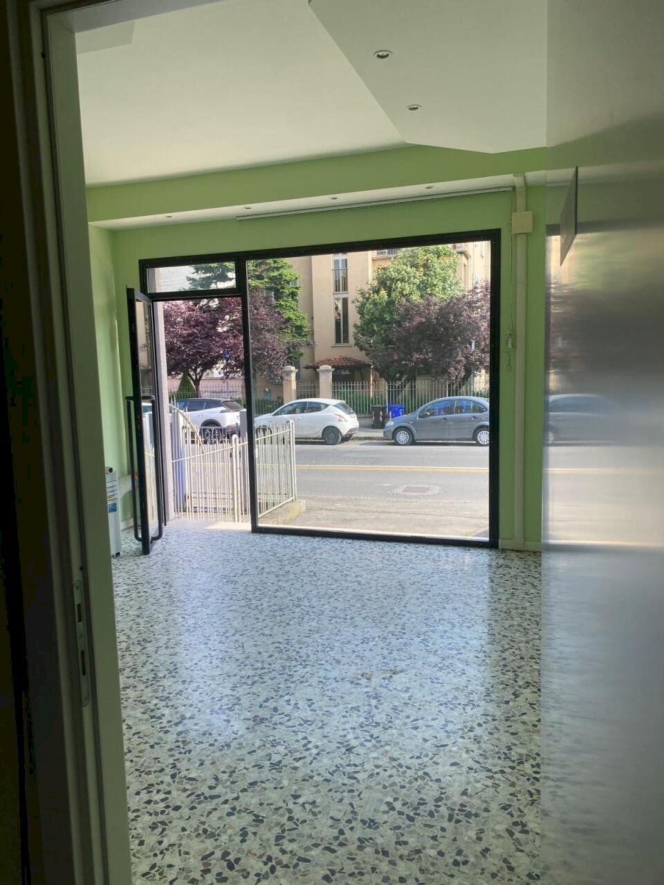 8dfa39db-9f65-4c95-acc4-534ac7dddaf3.jpg - Commercial Premises Via Volturno 14 b, Parma - photo 3