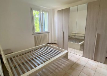 WhatsApp Image 2026-04-30 at 09.28.43 (2).jpeg - Two-room apartment Via Roma 8, Sissa Trecasali - photo 4