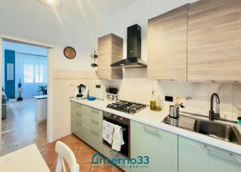 IMG_3137.jpg - Four-room apartment Via Emanuele Gianturco 10, La Spezia - photo 10