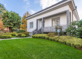 Villa Ronco Briantino - photo 1