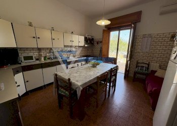 Quadrilocale Via Chiaramonte Gulfi, Siracusa - foto 3