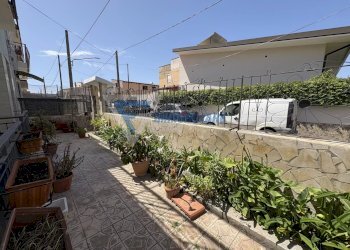 Quadrilocale Via Chiaramonte Gulfi, Siracusa - foto 12
