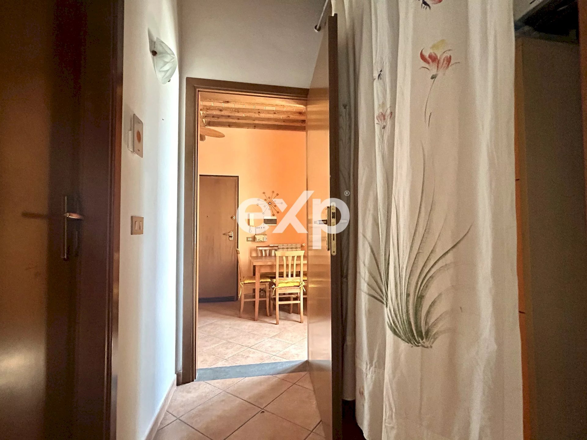 Two-room apartment Signa - photo 3