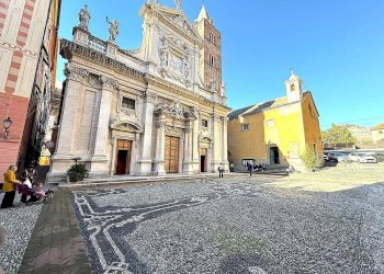 Shop Via Sant'Ambrogio, Varazze - photo 3
