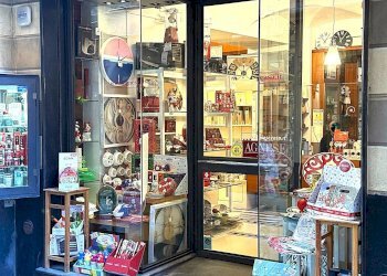 Shop Via Sant'Ambrogio, Varazze - photo 5
