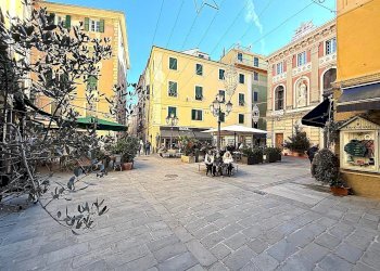 Shop Via Sant'Ambrogio, Varazze - photo 9