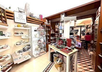 Shop Via Sant'Ambrogio, Varazze - photo 20
