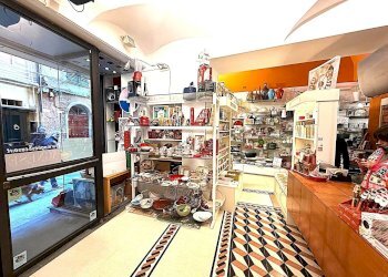 Shop Via Sant'Ambrogio, Varazze - photo 22