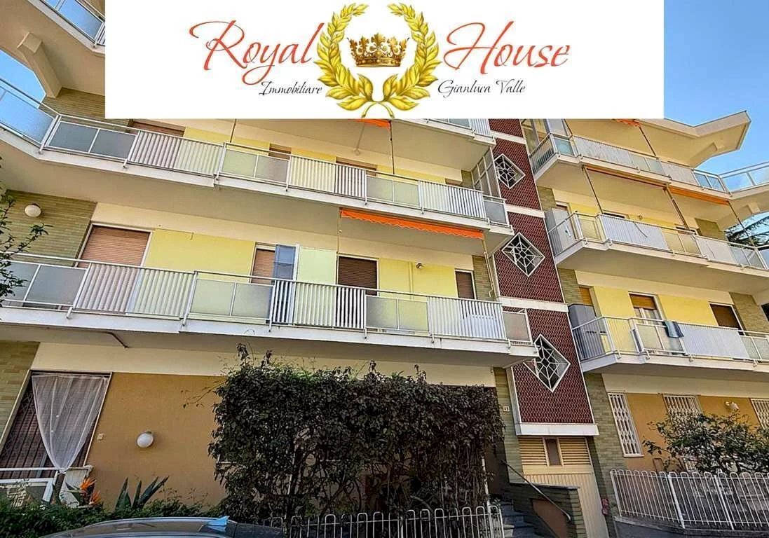 Two-room apartment Via Romana, Ceriale - photo 1