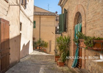 Appartamento Piazza Giuseppe Garibaldi, 14, Cetona - foto 1