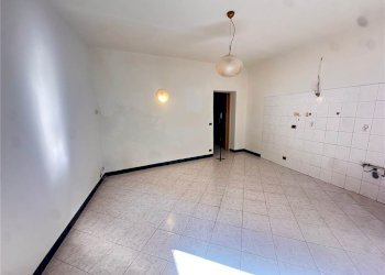 Two-room apartment VIA ALLA CAVA 5, Como - photo 2