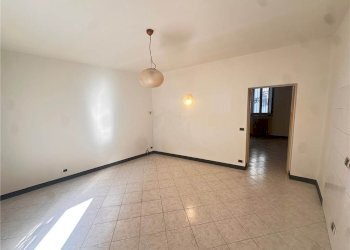 Two-room apartment VIA ALLA CAVA 5, Como - photo 4