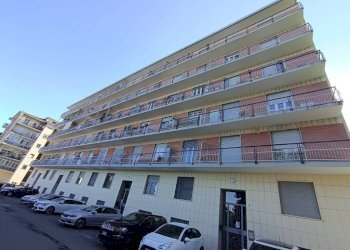 Three-room apartment Pinerolo - photo 1