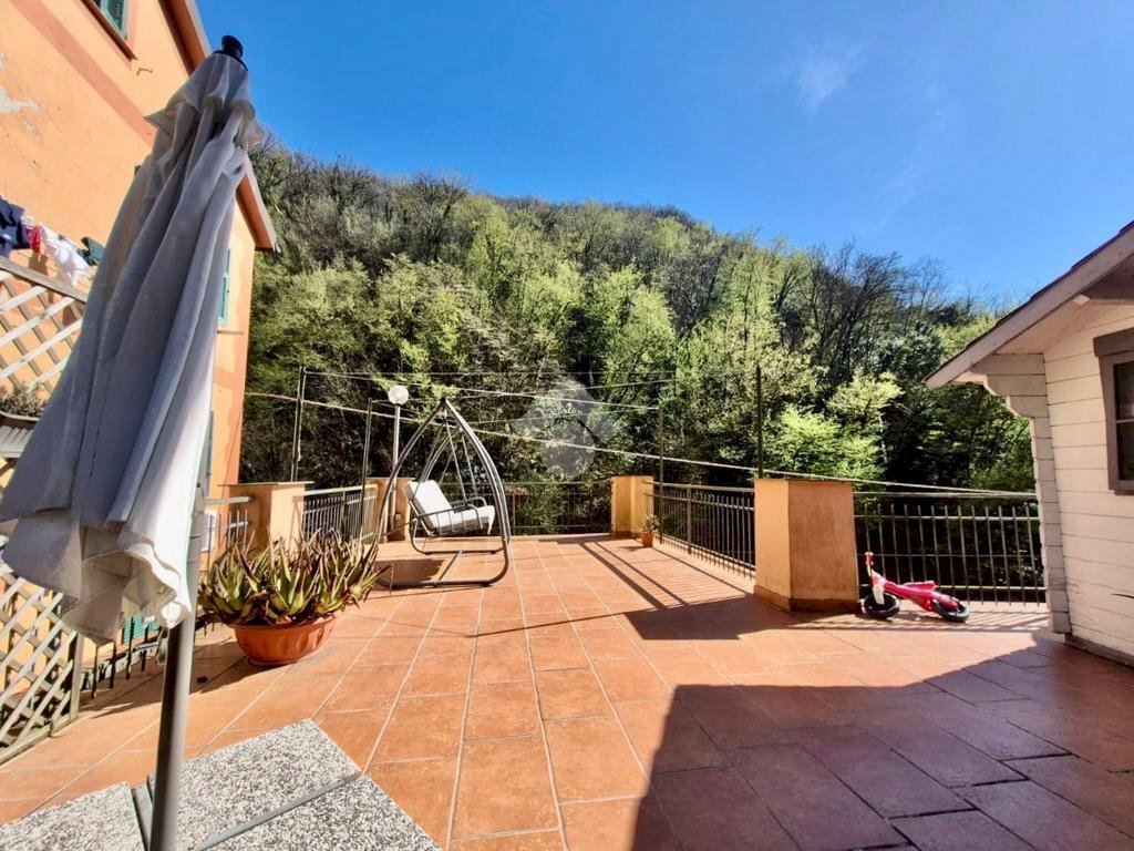 Four-room apartment Via Don Minzoni, Sant'Olcese - photo 3