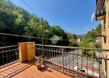 Four-room apartment Via Don Minzoni, Sant'Olcese - photo 9