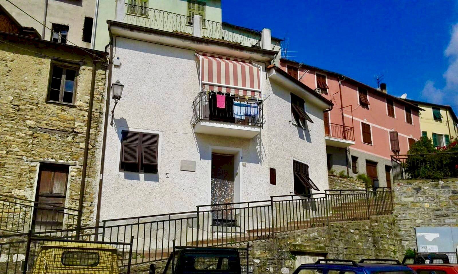 Casa indipendente Via San Carlo, Aurigo - foto 3