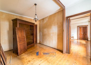 Three-room apartment Racconigi - photo 4