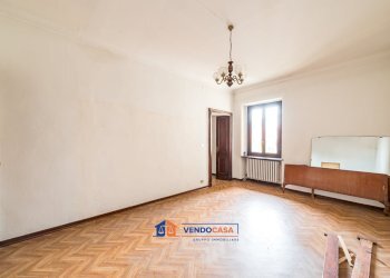 Three-room apartment Racconigi - photo 11