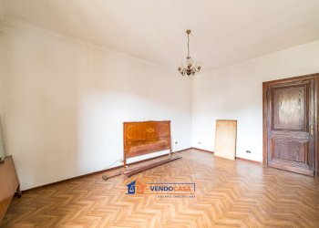 Three-room apartment Racconigi - photo 12