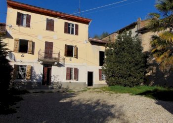 Casa indipendente Asti - foto 1