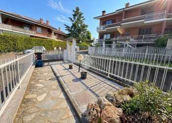 Villa a Schiera Via San Carlo, San Francesco al Campo - foto 26