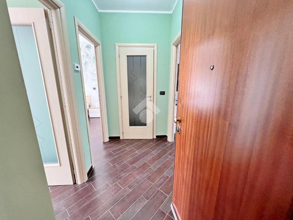 Three-room apartment Via Roma, Ciriè - photo 2