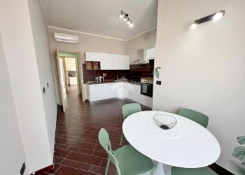 Three-room apartment Via Roma, Ciriè - photo 12