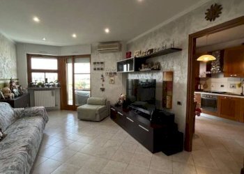 Three-room apartment Collegno - photo 4