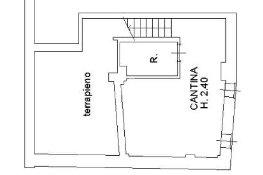 Three-room apartment Via Martiri della Libertà, San Mauro Torinese - floor plans 1