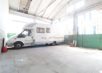 Capannone via primo maggio, Cadelbosco di Sopra - foto 13