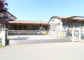 Capannone via primo maggio, Cadelbosco di Sopra - foto 17