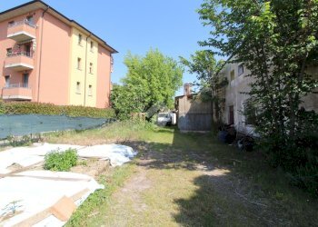 Capannone via primo maggio, Cadelbosco di Sopra - foto 19