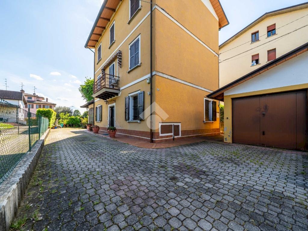 Casa indipendente Via Fratelli Cervi, Reggio nell'Emilia - foto 2