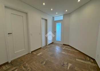 Four-room apartment Via Pisanello, Milano (neighborhood Gambara) - photo 5